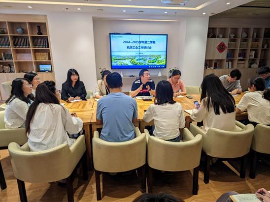 640af6113296de83d7bbb1f70210be2