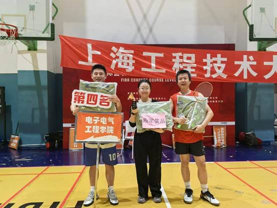 19-2024羽毛球赛1